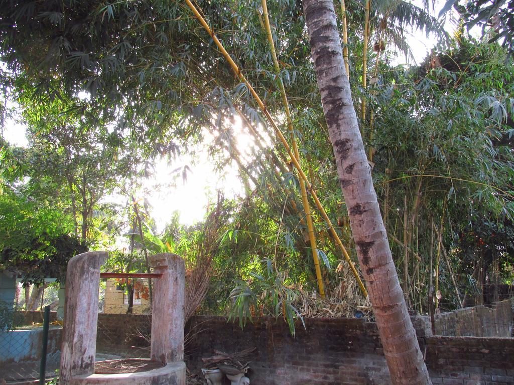 Pubali Homestay Болпур Екстериор снимка
