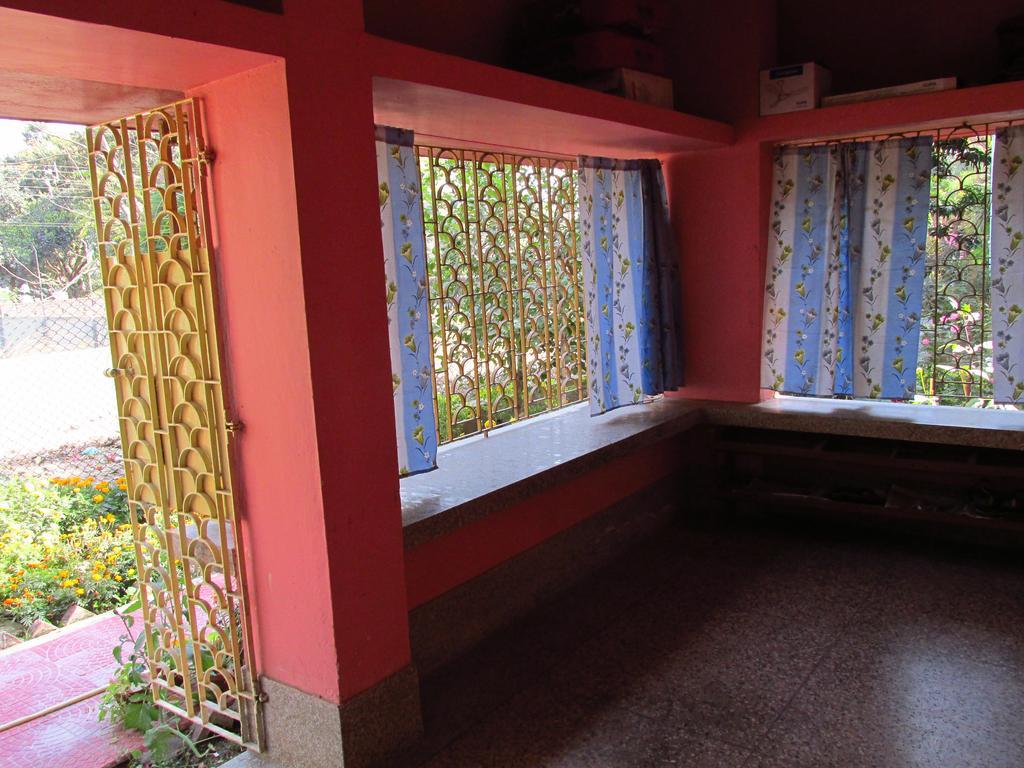 Pubali Homestay Болпур Екстериор снимка